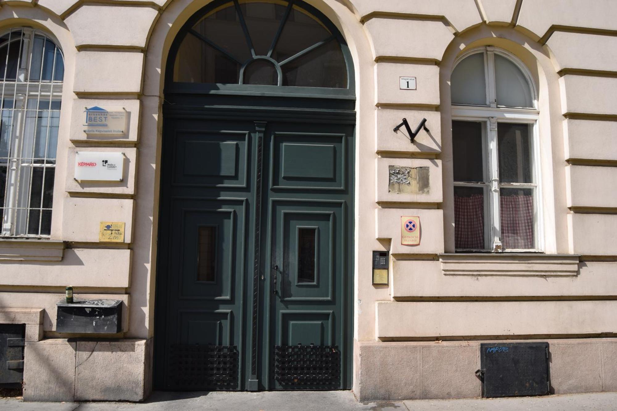 Castlehill Apartman The Perfect Blend Of Urban Living And Sightseeing Convenience Budapest Ngoại thất bức ảnh
