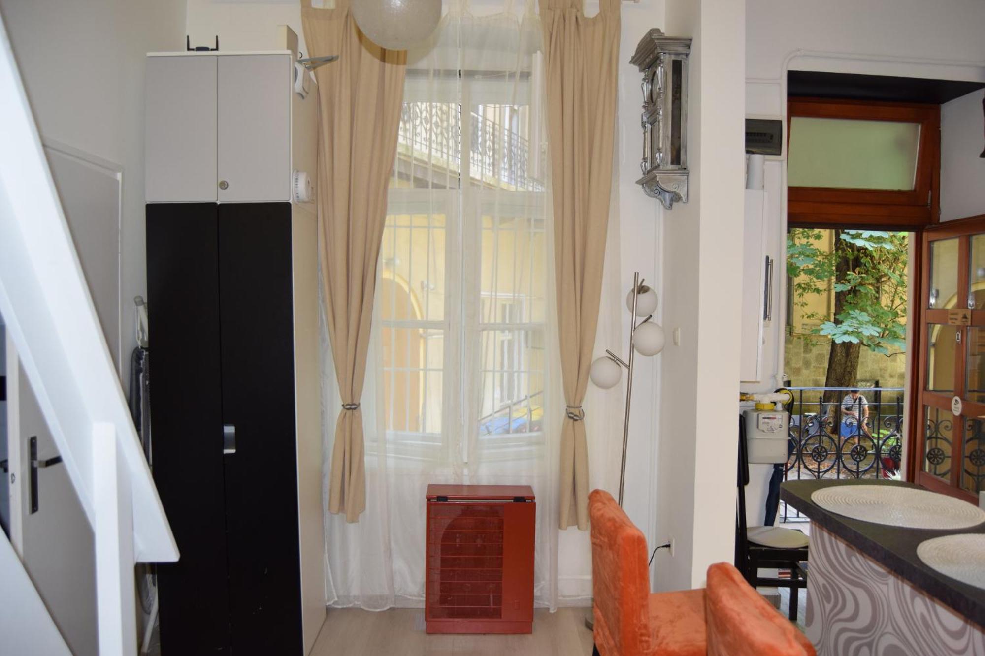 Castlehill Apartman The Perfect Blend Of Urban Living And Sightseeing Convenience Budapest Ngoại thất bức ảnh